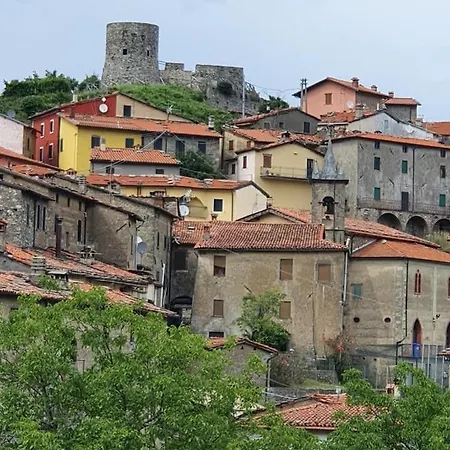 Trassilico Montagne Verdi In Garfagnana Toscana Lucca * 加利安奴